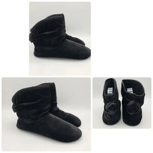 Isotoner Black Velour Bootie Slippers with Flower Rosettes 5 6